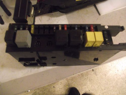 01-09 merz c-class fuse box relay 0035455201 5dk007974-a228