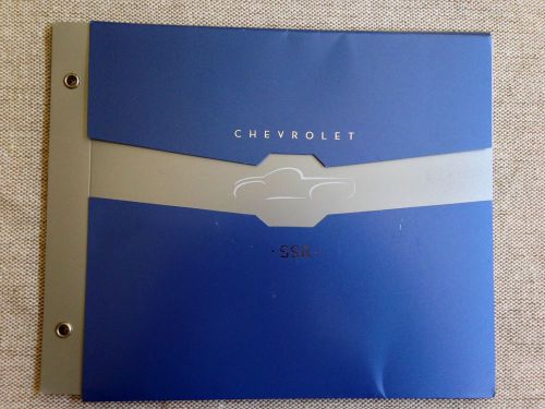 Chevrolet ssr extremely rare literature collection - immacualte - (5 pieces)