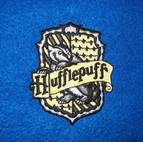 Hufflepuff  iron on embroidered patch 3.0&#034; x 2.7&#034; harry potter hogwarts magic