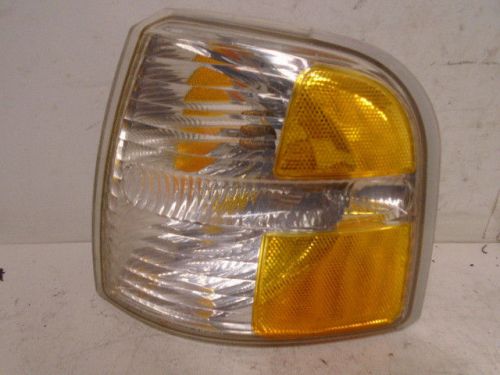 02 03 04 ford explorer 4 door left driver side corner park light oem