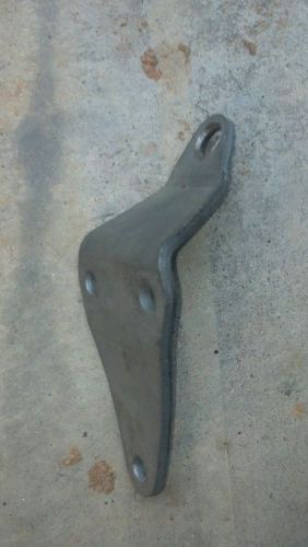 1966 chevelle auto transmission linkage bracket