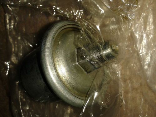 Datsun z series 240z,260z,280z oem stock oil pressure regulator - minty a+