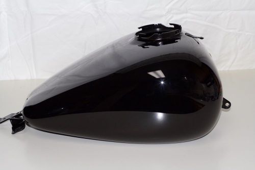 61351-08dh harley davidson black gas tank - like new