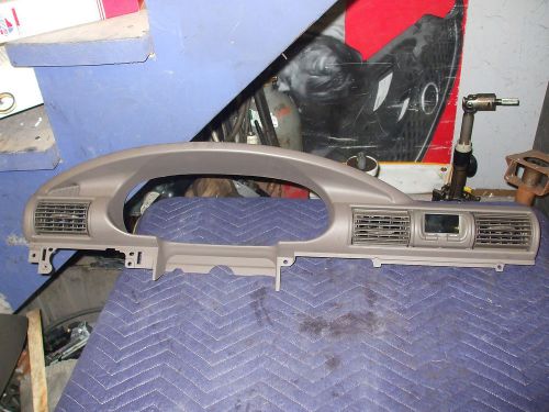 R4 04 chrysler sebring instrument cluster bezel