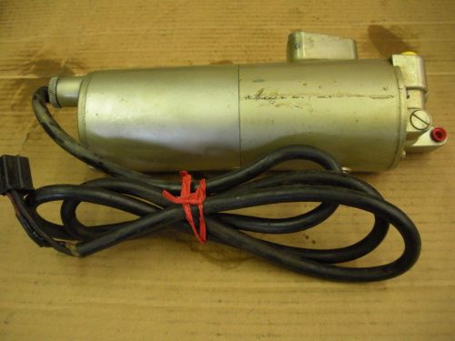 Calco power trim motor/reservoir for johnson/evinrude outboard engines