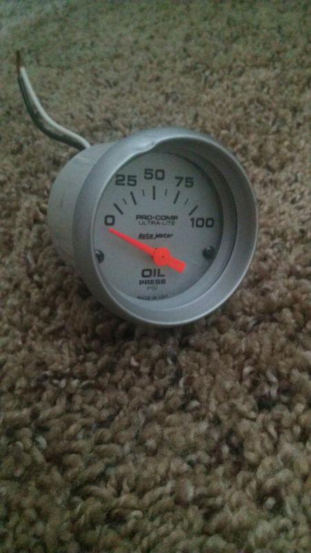 Auto meter pro-comp ultra-lite oil pressure gauge 