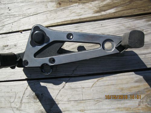 Kawasaki kz1100 footpeg bracket