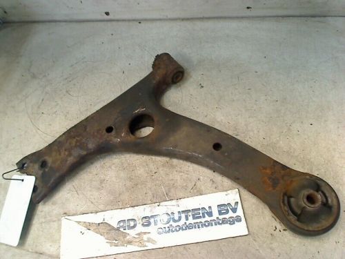 Left front control arm left front toyota corolla verso (r10/11) 2004-