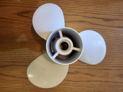 New oem yamaha &#034;k series&#034; 13 1/2 x 16 outboard propeller