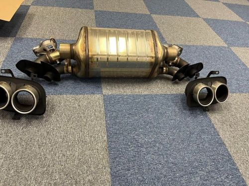 Genuine exhaust system for porsche 992. *used