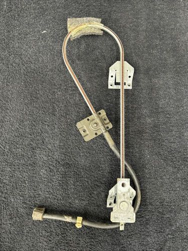 Jeep cherokee xj 84-96 manual crank window regulator right passenger rear