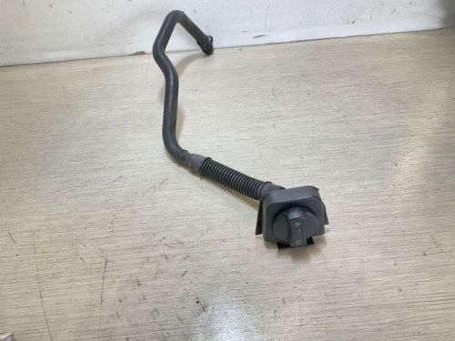 Mercedes-benz vito / mixed van w639 oil fill pipe a6460160429 2.20 22243805-