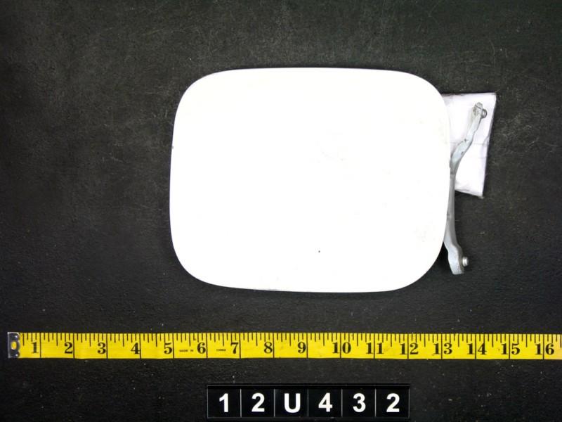 07 yaris fuel filler door lid gas tank cover cap oem white 12u432