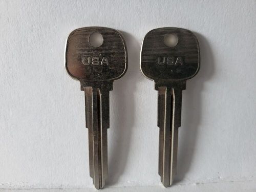 Cole key blank h65 uncut n.o.s 2 pcs.