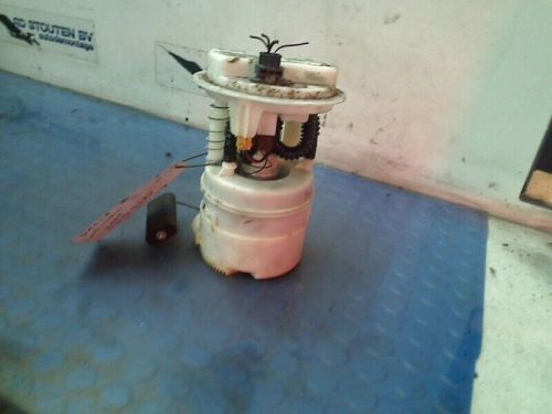 Fuel pump dacia logan mcv (ks) combi 1.6 16v (k4m-f690) 2009 8200903689-