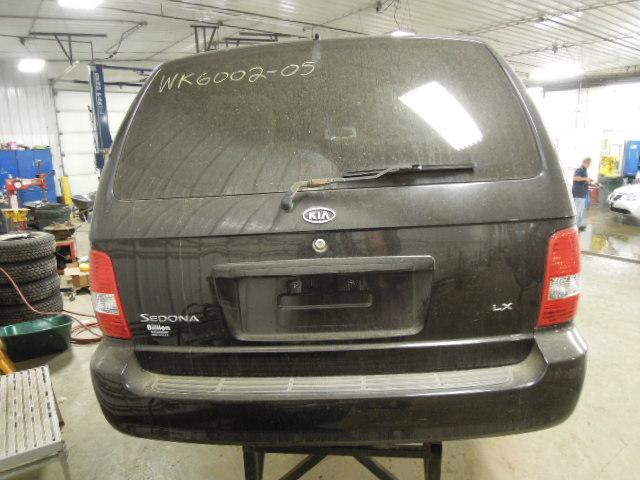 2005 kia sedona 48115 miles rear or back door left