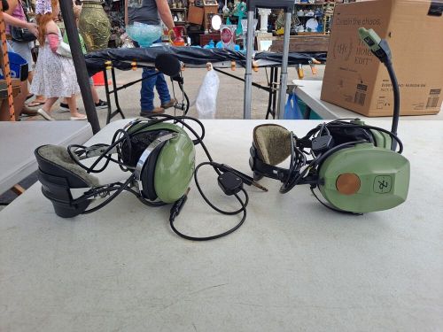 Two david clark oregon softtop aero aviation headsets