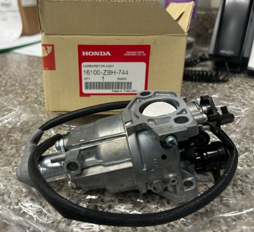 Honda 16100-zbh-744 - carburetor assembly (honda oem part)