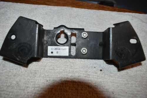 2010 yamaha vstar xvs seat mount latch bracket  h1