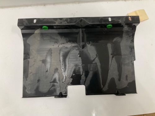 John deere 835 heat shield radiator panel m175638