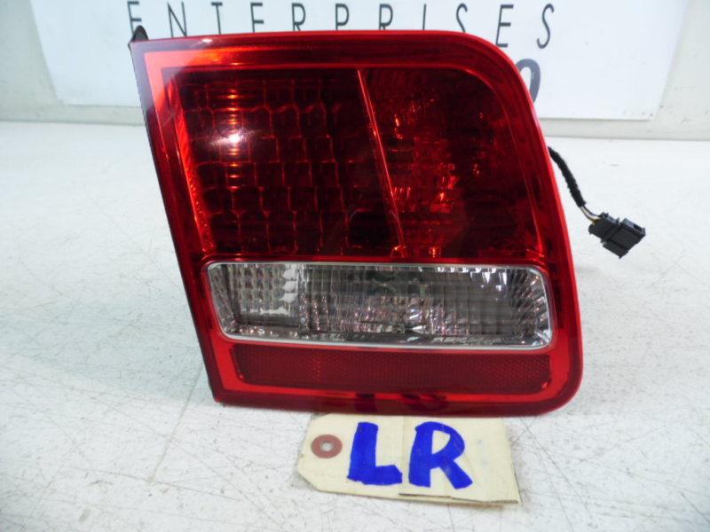 03 04 05 06 07 audi a8 taillight tail light lamp assembly rear left lid mtd oem