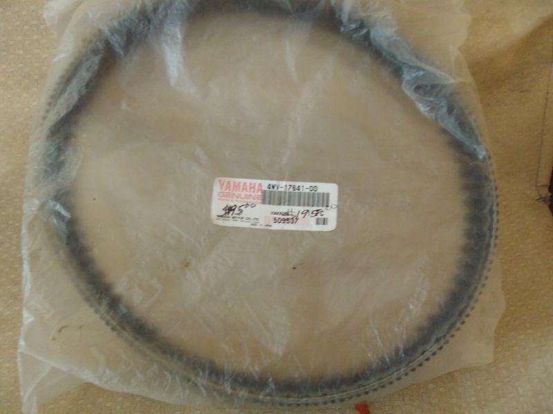 Yamaha 4wv-17641-00-00 v-belt 1998-2001 grizzly - yfm600fwak clutch