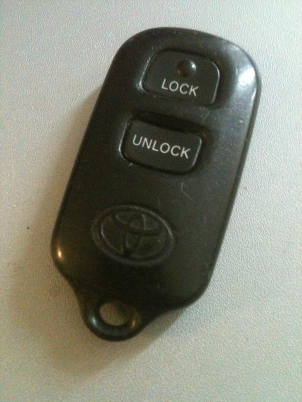 05 06 07 toyota 4runner tundra sequoia keyless entry remote hyq12bbx