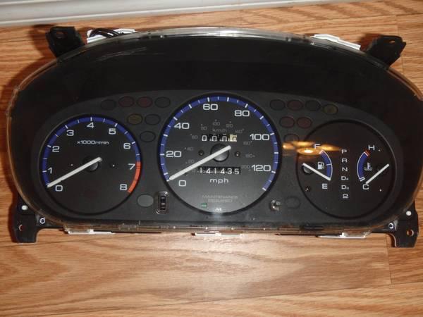 1998 honda civic instrument cluster - no reserve