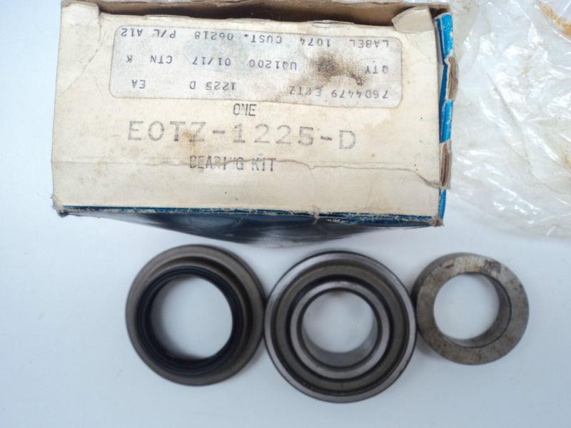 New oem 1970-1972 ford f-100 pickup truck bronco? rear wheel bearing kit 