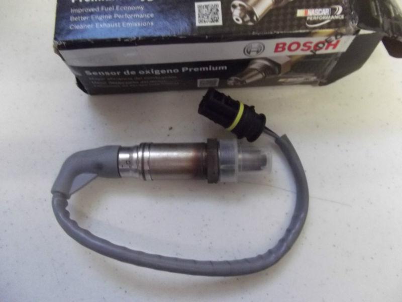 Genuine oe bosch 13788 oxygen sensor mercedes-benz s320 o2 upstream- new