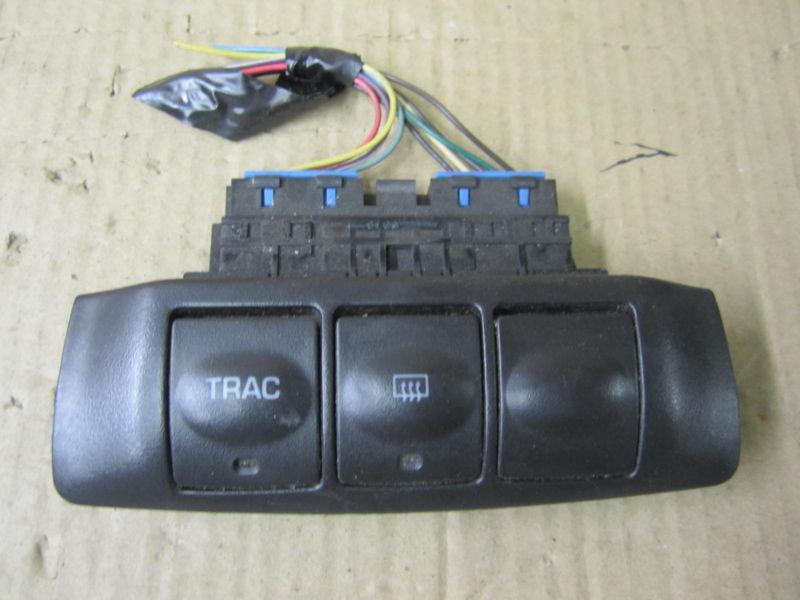 Saturn s series 96-99 1996-1999 switch module defog trac blank insert oe