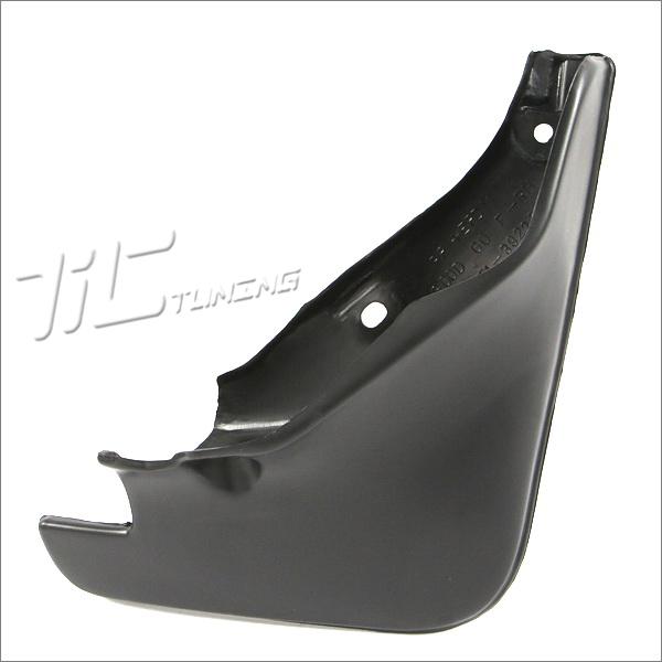 Right passenger 88-91 toyota camry rear dirtboard mud flap splash guard