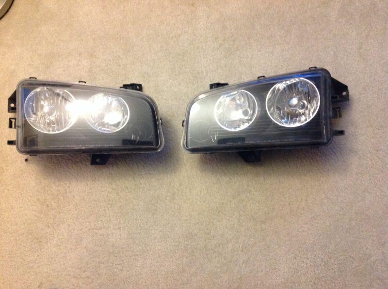 2007 dodge  charger head light fixtures