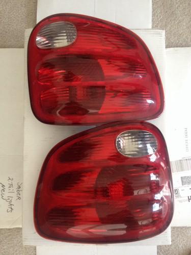 2000-2003 ford f150 tail lights yl3x-13441-a left and right