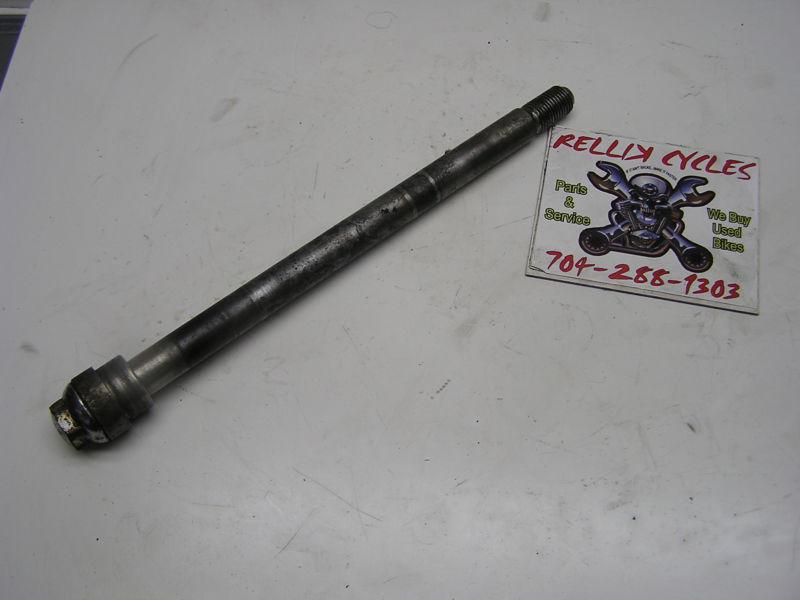 232 85 yamaha xj 700 maxim front axle