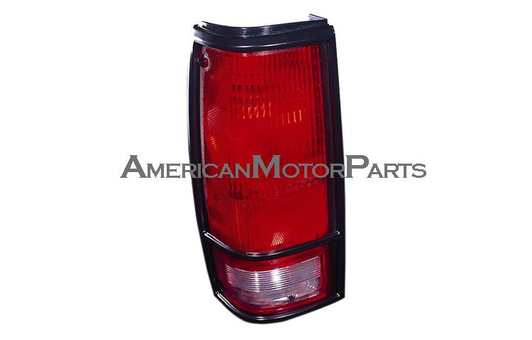 Passenger replacement black bezel tail light 82-93 chevy gmc s10 sonoma 919650