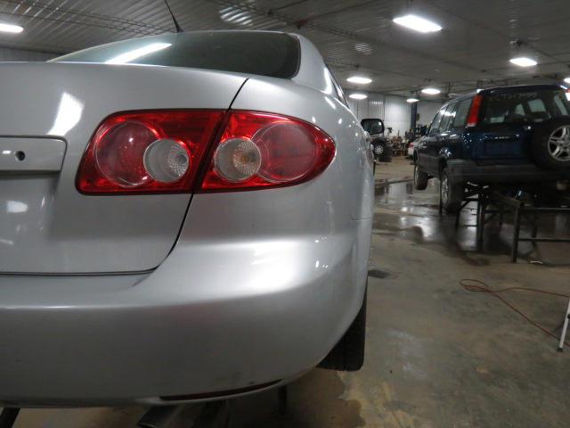 2004 mazda 6 inner trunk tail light lamp right