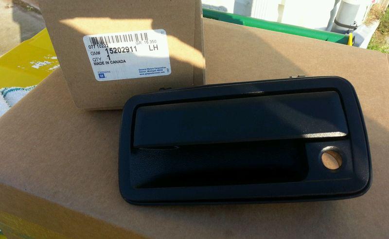 94-05 chevy blazer/s10/jimmy/bravado new drivers door handle gmc