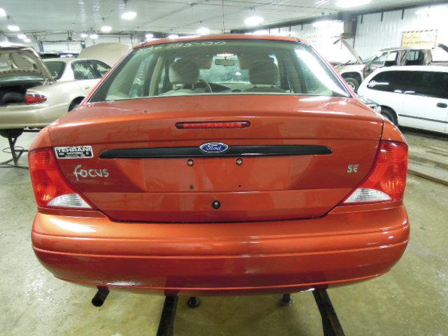 2000 ford focus tail lamp light right