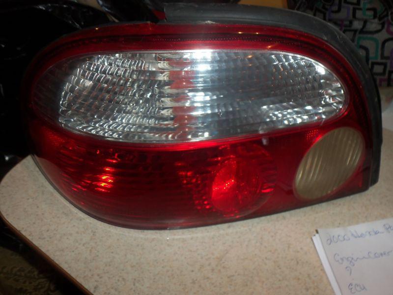 2000 kia sephia ls left driver tail light