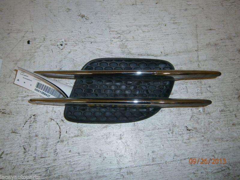 04 mercedes sl500 passenger side fender grille