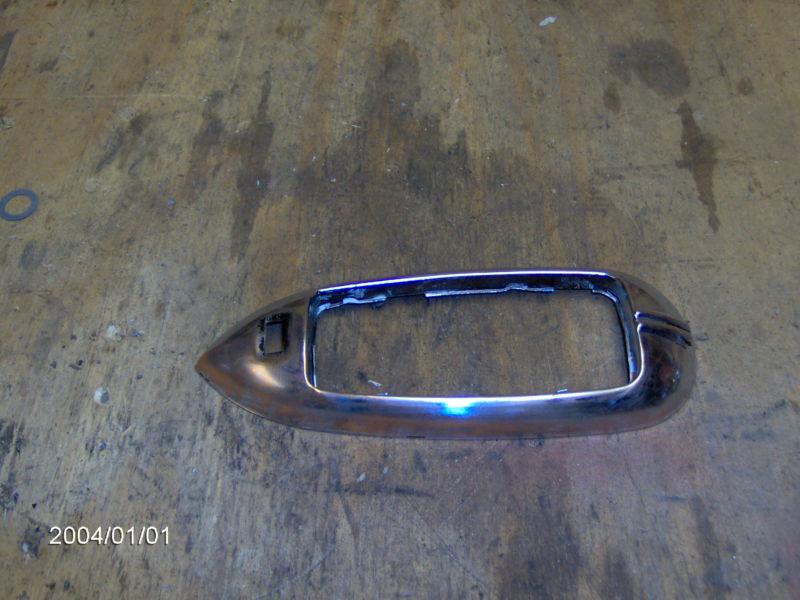 53,1953,54,1954,chevy,chevrot dome light bezel