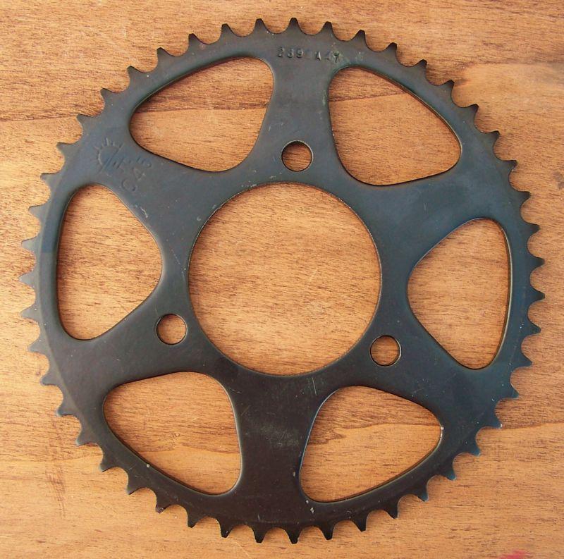 1980-1983 honda cr80 black rear sprocket 47 tooth jtr239 new old stock 