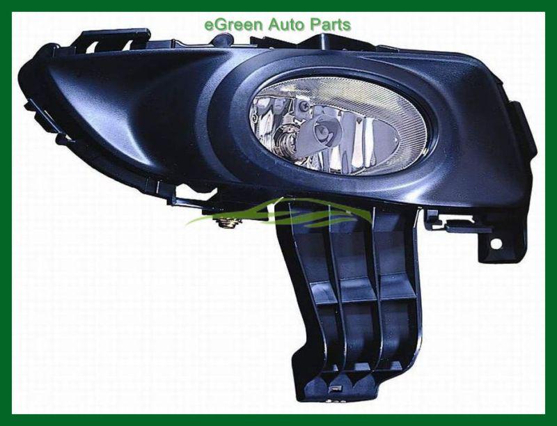 04-06 3 sedan 4 door fog light lamp right passenger