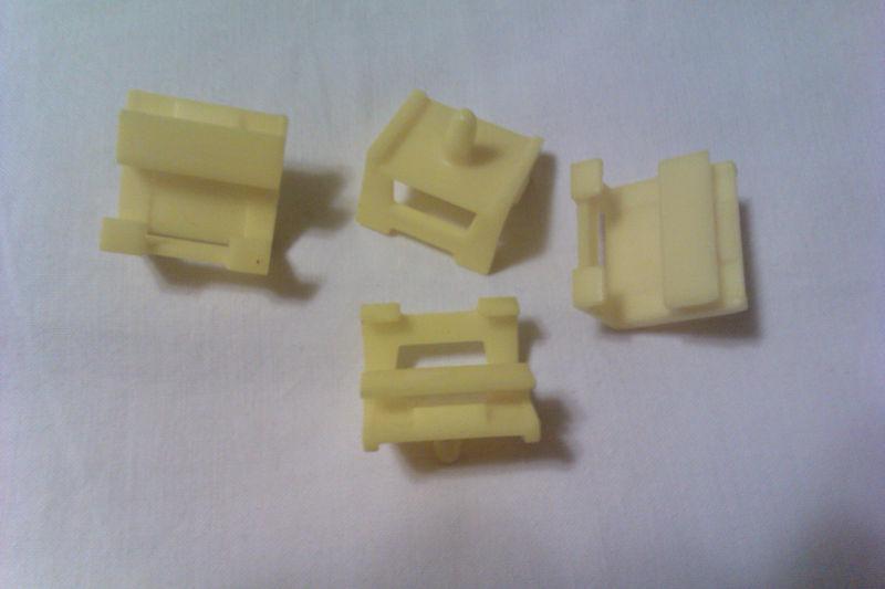 4 x 2005-10  bmw 3, 5, 6  series rocker  clips # 51717066220