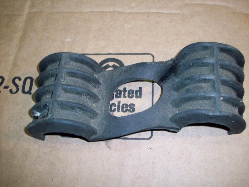 1970 suzuki t350 rebel ( mark 2 ) fuel tank cushion oem 