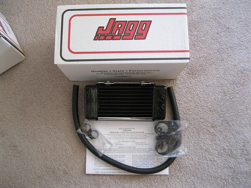 Jagg 2180, chrome in-line 10 row vertical oil cooler 2000- on softail  0713-0058