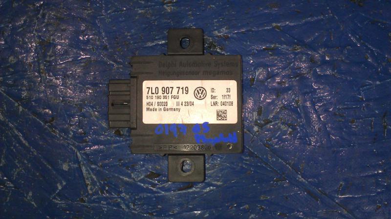 2004-2006 volkswagen phaeton control module oem  7l0 907 719