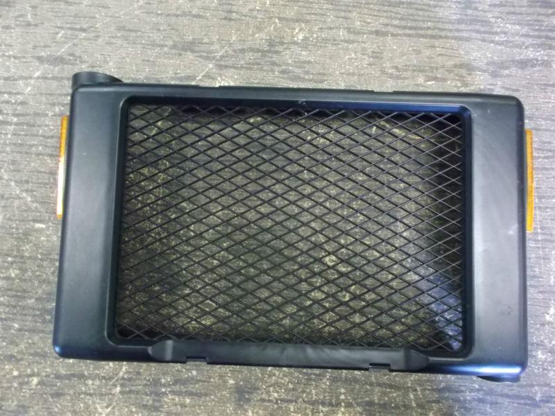 Honda magna 750 vf750 radiator grill cover guard 94-02  19112-mz5-670