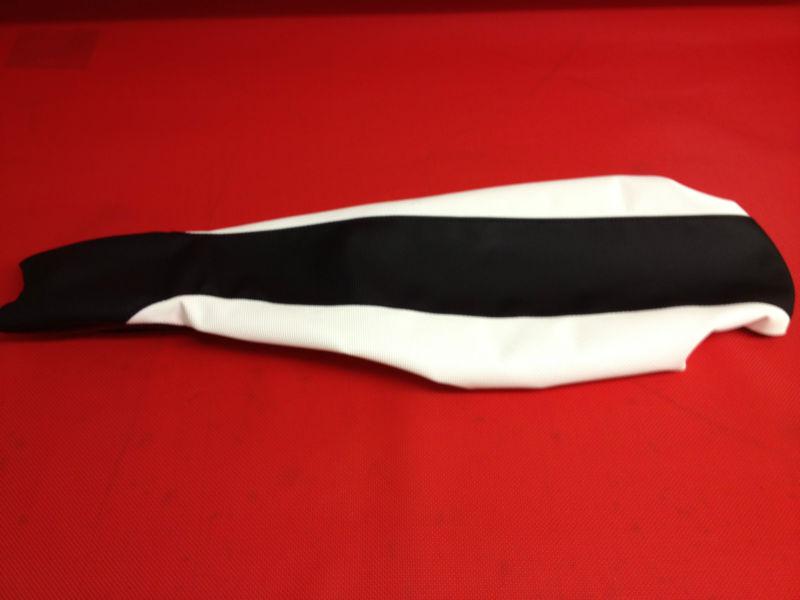 New yamaha ttr125 2000-07 black/white seat cover 